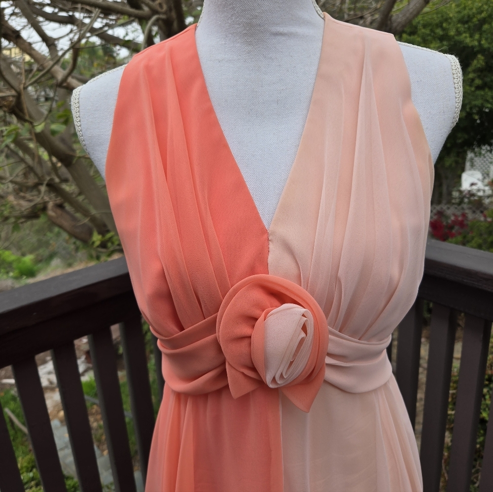 Jack Byan Vintage Seventies Coral Maxi Two-Tone Dress with Scarf Detail - Picture 3 of 10